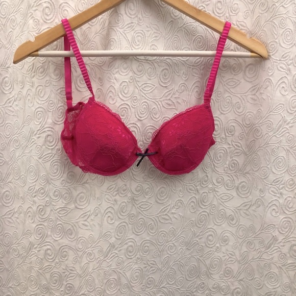 Fuchsia pink removal push-up lace bra - Picture 2 of 6